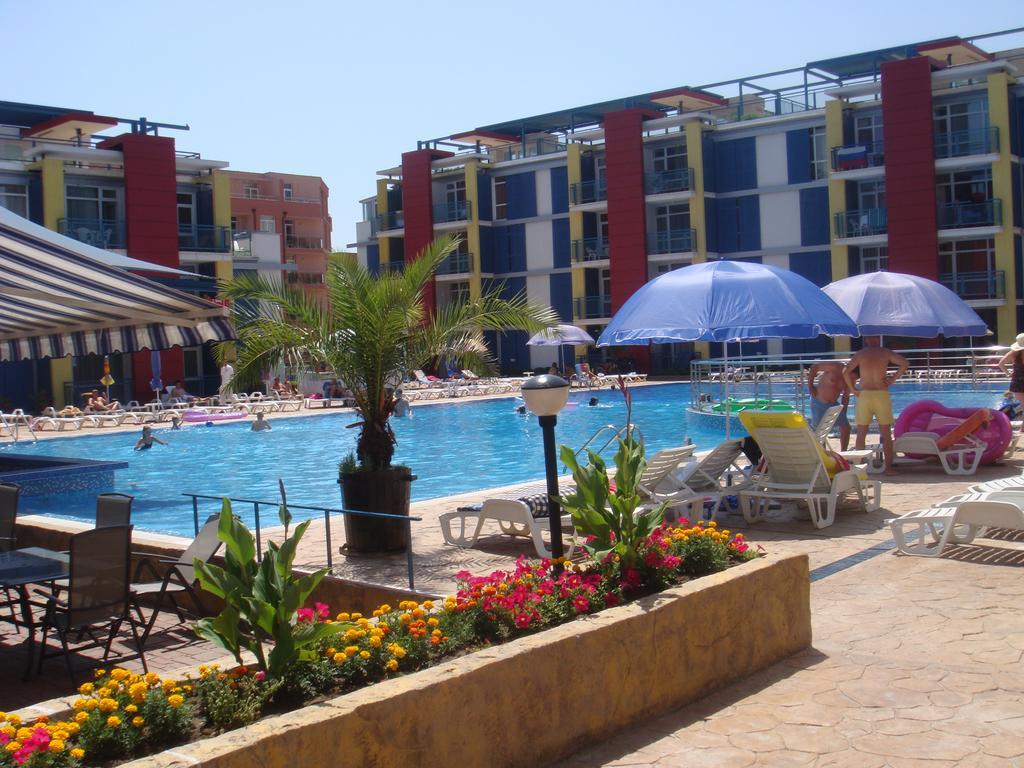 Elite 4 Sunray Apartments Слънчев бряг Екстериор снимка