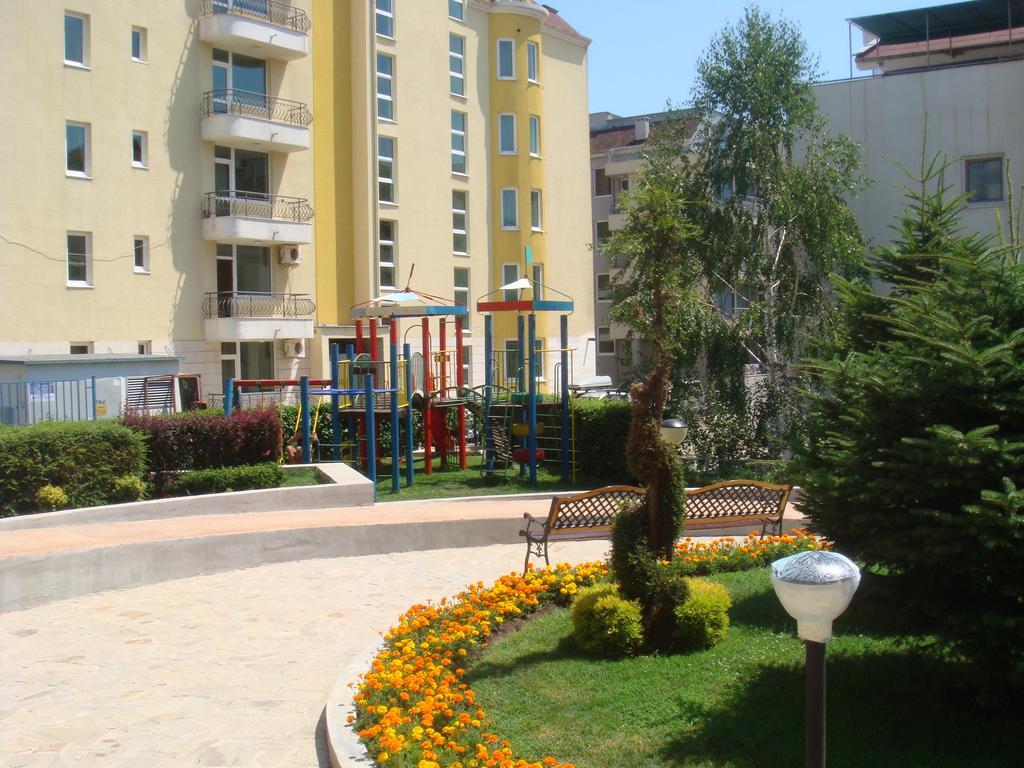 Elite 4 Sunray Apartments Слънчев бряг Екстериор снимка