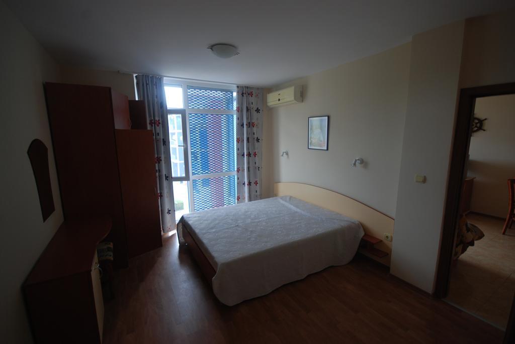 Elite 4 Sunray Apartments Слънчев бряг Екстериор снимка