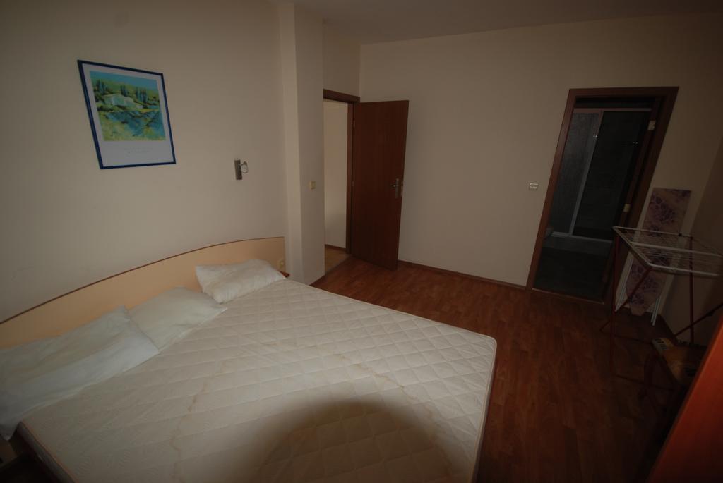 Elite 4 Sunray Apartments Слънчев бряг Екстериор снимка