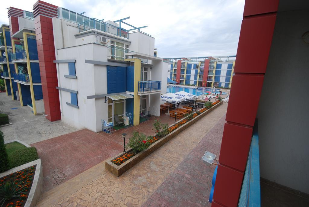 Elite 4 Sunray Apartments Слънчев бряг Екстериор снимка