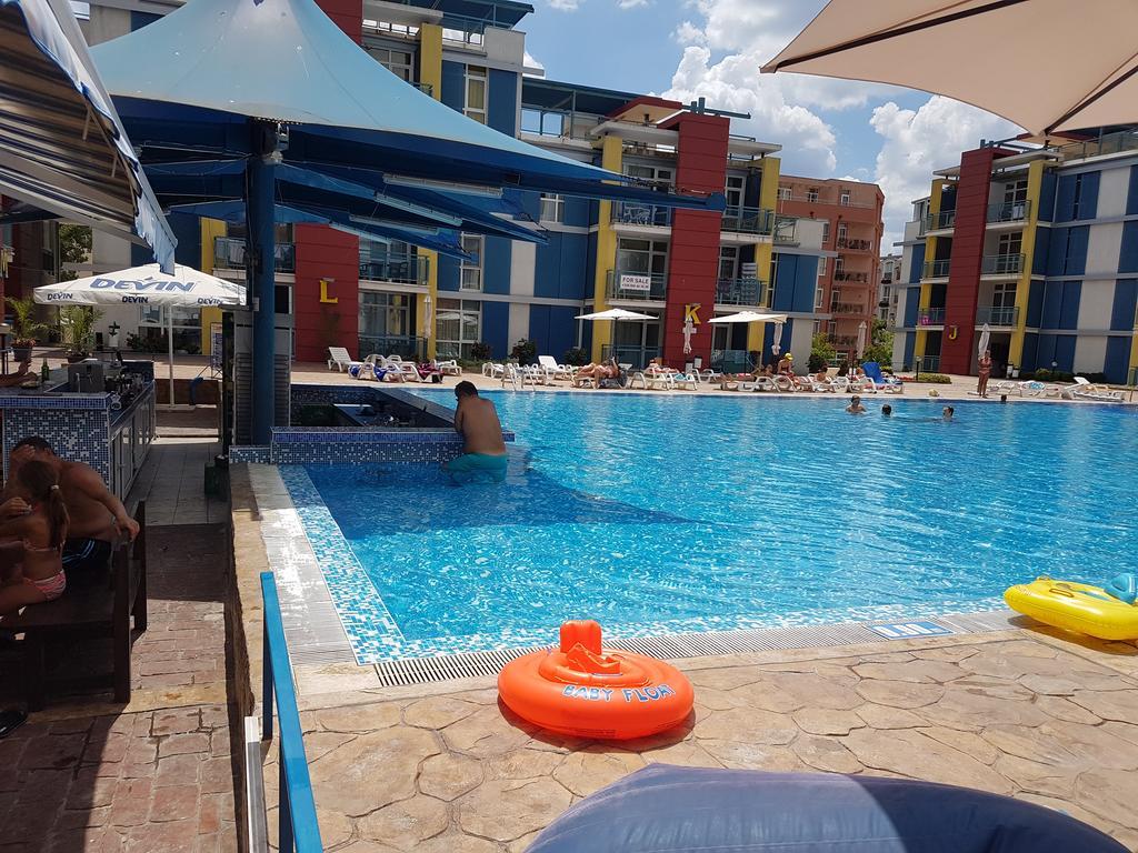 Elite 4 Sunray Apartments Слънчев бряг Екстериор снимка